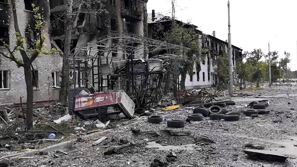 러시아 국방장관 "우크라 동부 루한스크 지역 완전히 해방"