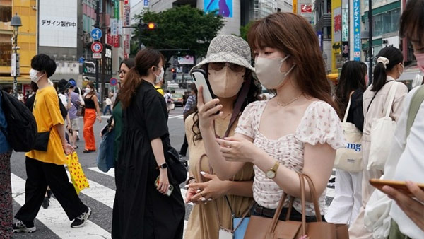 일본, 지난주 코로나 확진 137만명‥2주 연속 세계 최다