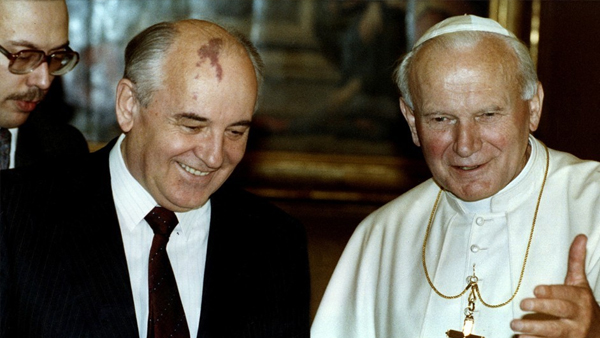 교황, 고르바초프 딸에 애도 전보‥"부친은 존경받는 정치인"