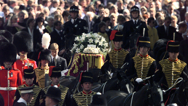 여왕 조문객 75만명 이를 듯다이애나비 장례식 뛰어넘나