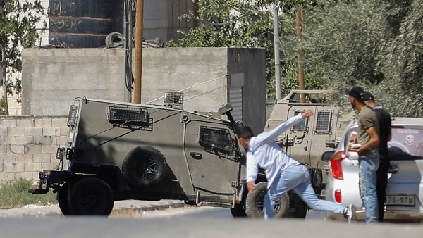 이스라엘군 수색 작업 중 무력충돌…팔레스타인 무장대원 4명 사망