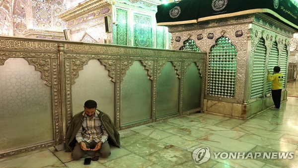 이란 "'15명 사망' 이슬람 성지 테러 외국인 용의자 26명 체포"