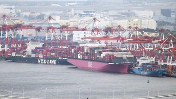 일본의 지난달 무역적자 20조 6천억 원..10월 기준 역대 최대