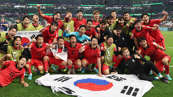 "한국, 드라마 같은 16강 진출"‥외신도 주목