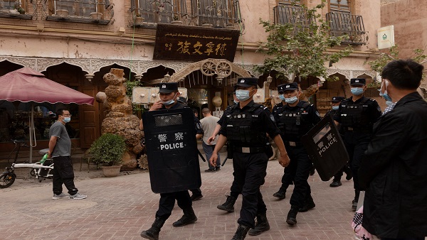 영국, 중국 인권 악화 비판…러·이란 등 11개국 30명 제재