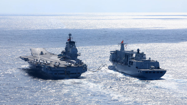 일본 정부 "중국 항모전단, 오키나와 해역 지나 태평양 남하"