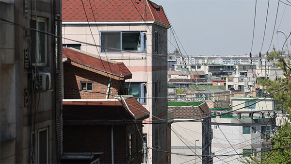 전국 '깡통전세' 우려 지역 25곳‥전세 사기 피해 더 늘 수도