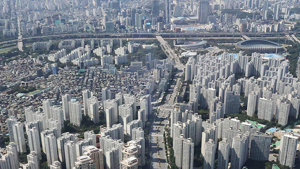 서울 아파트 4채 중 1채는 외지인 매입‥강남·마포구 비중↑