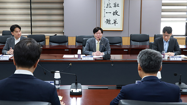 토토 바카라 사이트 "소상공인 만기연장 2025년 9월까지 지속‥위기설 자제"