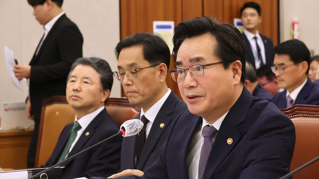 농식품장관 "소 럼피스킨병 확진 14건‥더 늘어날 것"