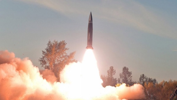 합참 "북한, 평양 용성 일대서 단거리 탄도미사일 1발 발사"