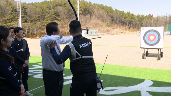 윤 바카라 사이트, 진천선수촌 찾아 "스포츠 삼위일체‥산업, 인재 양성, 복지"