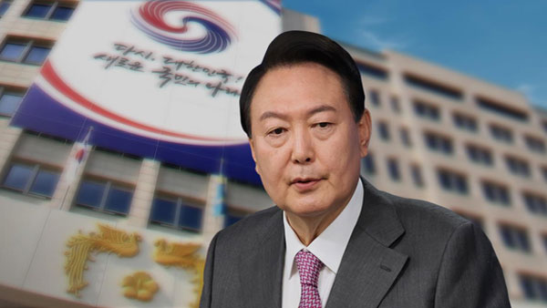 윤 대통령 지지율 35%‥부정바카라사이트 온카판 이유는 "경제·민생·물가" [한국갤럽]