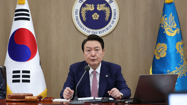 윤 대통령, 강제동원 해법에 "한일 공동 이익과 미래발전에 부합" 