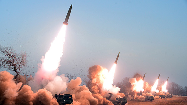 북한, 어제 미사일은 "전술핵공격 모의 미사일 발사훈련"