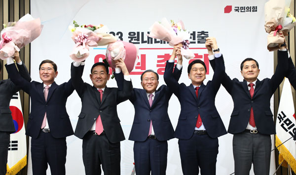 'TK 3선' 윤재옥, 국민의힘 원내대표 당선‥"힘있는 여당 재건"