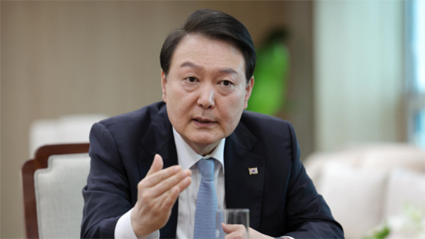 윤 대통령 "미국 기밀유출, 철통같은 한미동맹 신뢰 못흔든다"