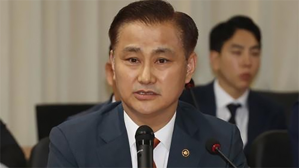 방사청장, '방탄복 성능미달' 감사 결과에 "재심의 신청"