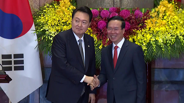 한·베 정상 "경제·외교·안보 협력 강화" 40억 달러 유상원조 약속 