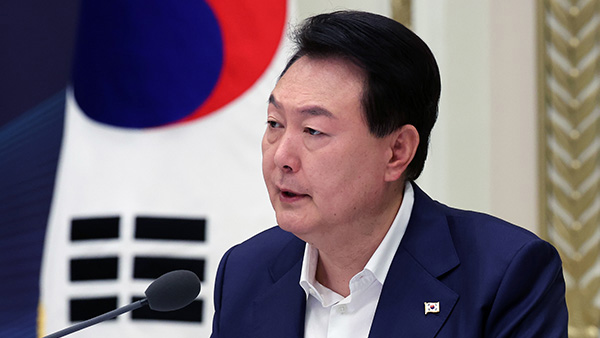 윤 대통령, 민주노총 파업 겨낭한 듯 "정치파업·불법시위에 절대 굴복 안 해"