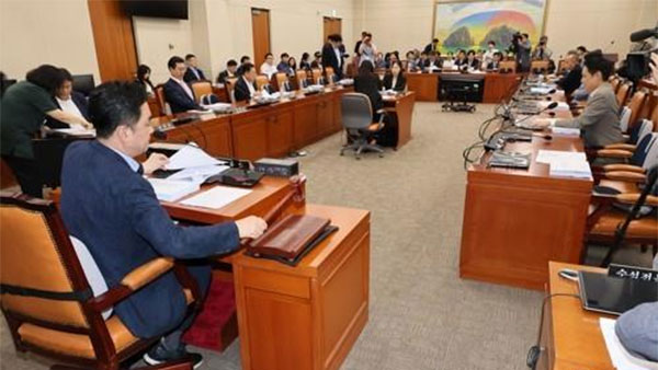 민주당 "보훈부 차관 상임위 중 퇴장‥납득 조치 없으면 보훈부 법안 거부"