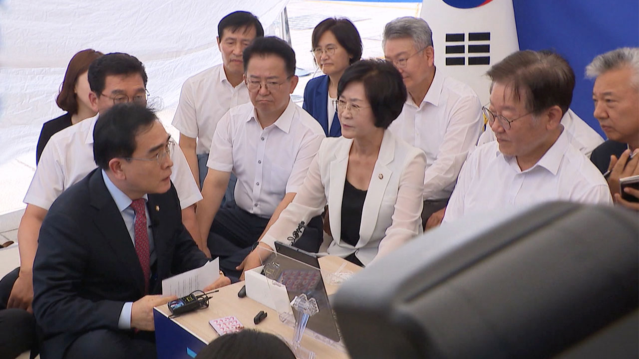 태영호, 이재명 단식 농성장 찾아 "쓰레기라고 한 의원 출당시켜라"