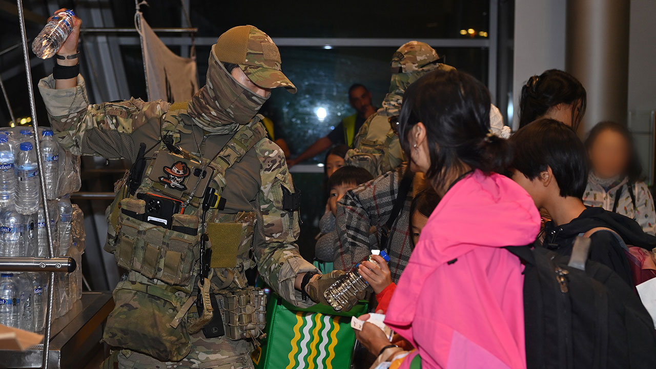 정부, 군 수송기로 이스라엘서 한국인 163명 등 대피 지원