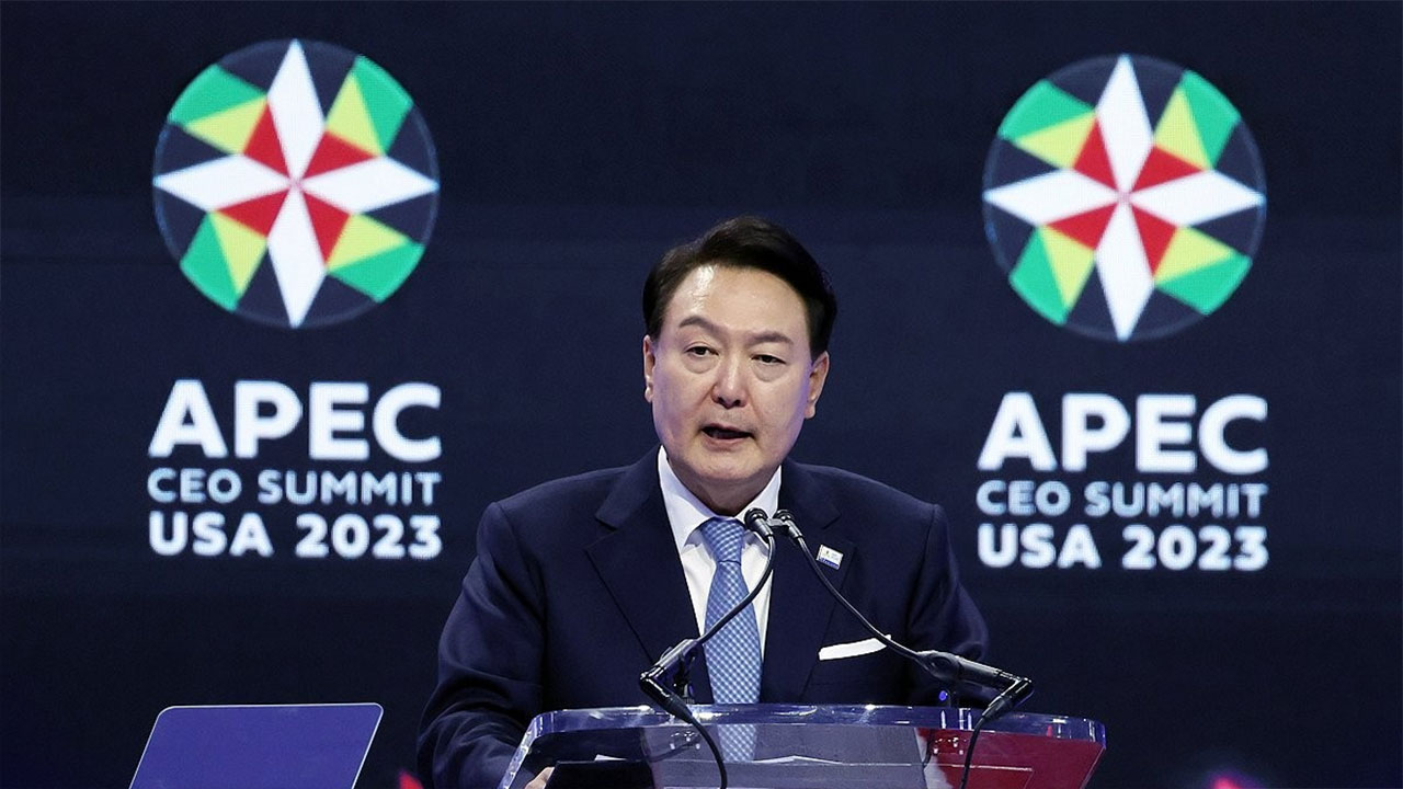 윤 대통령 "세계 경제 위기 속 APEC 중심 연결성 가속화해야"