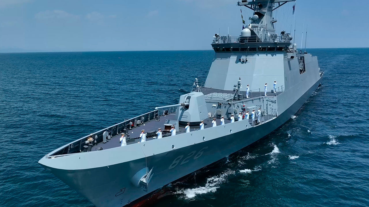 신형 호위함으로 13년 만에 부활한 천안함‥서해 수호 임무 개시