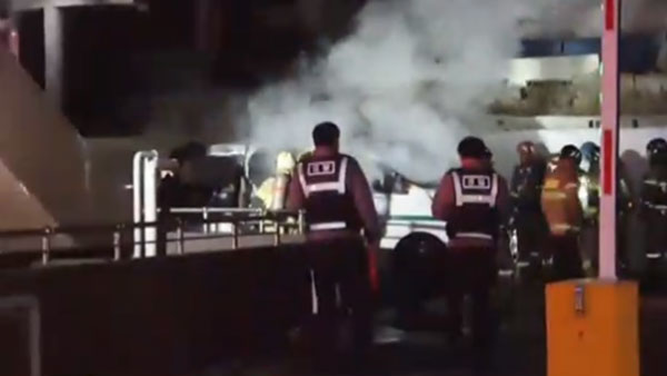 인천 청학동서 주차된 구급차에 불‥10분 만에 꺼져