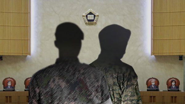 '부하 바카라사이트 뱃무브' 해군 대령‥무죄→징역 8년에 법정구속