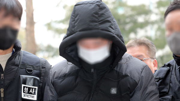 편의점 주인 살해 후 20만 원 훔쳐 도주‥30대 라이브 바카라사이트 재판 넘겨져
