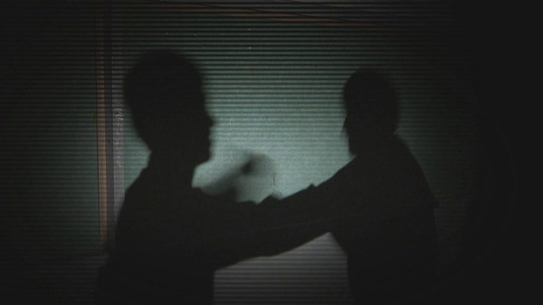 동료 교사 흉기 들고 폭행한 중학교 교사 체포