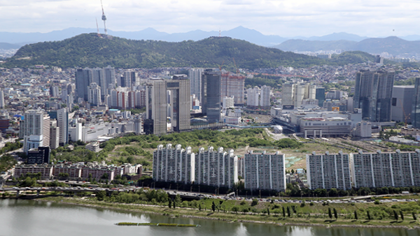 용산정비창 부지서 한국전쟁 때 불발 항공탄 발견
