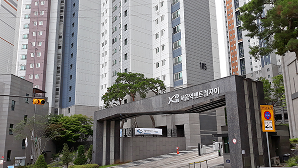 서울역 센트럴자이 필로티 벽에 금 가‥정밀안전 진단