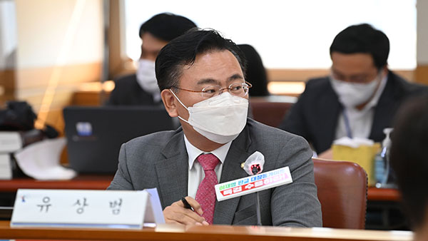 법원 "유상범 의원, 허위사실 유포‥700만원 배상하라"