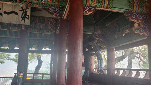 강릉 산불로 보물 '바카라사이트 비타임' 현판 7개 이동‥정자·사찰도 피해