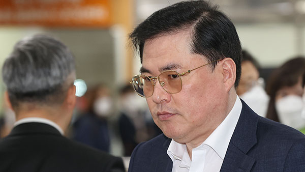 유동규 "정진상, 경기관광공사에 이재명측 채용 청탁"‥"모르는 일"