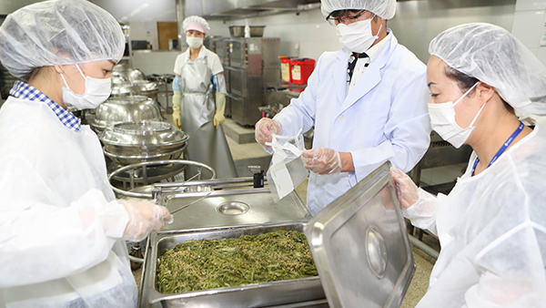 급식실·매점·분식점 등 학교 인근 업소 위생점검서 56곳 적발