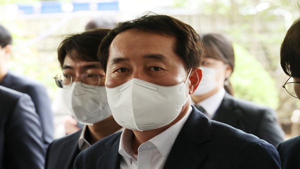 '민주당 돈 봉투' 의혹 강래구 구속영장 기각