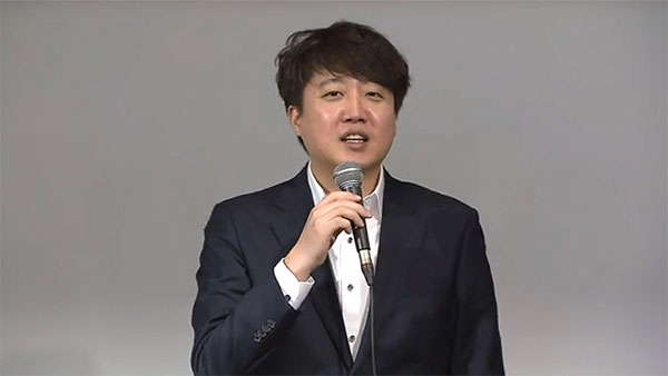 검찰 '이준석 성 접대 의혹' 폭로 당사자 김성진 조사