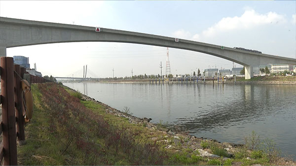 인천 아라뱃길 수로서 50대 남성 숨진 채 발견돼