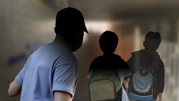 '초등생 멱살 잡아 에볼루션 바카라 무료' 등 상습협박 70대 징역 2년형에 검찰 항소