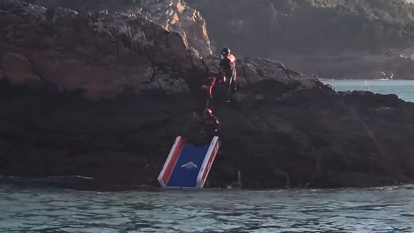 전남 신안 흑산도서 어선 좌초‥1명 구조