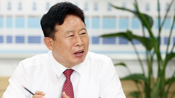 골프장 예약해 준 혐의 가평군수 1심서 벌금 50만원