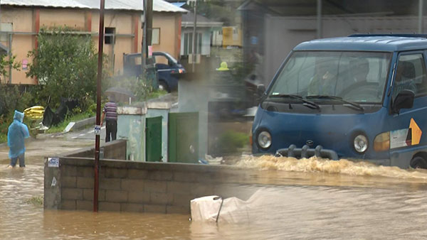 태풍 '카눈' 전국 361건 시설피해‥1만6천 명 일시대피