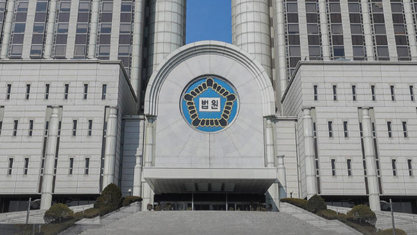 '뇌물수수 혐의' 서울국세청 바카라 베팅 구속영장심사 열려