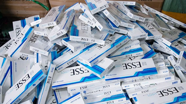 중국산 '짝퉁' 명품 가방·담배 들여온 밀수 일당 송치