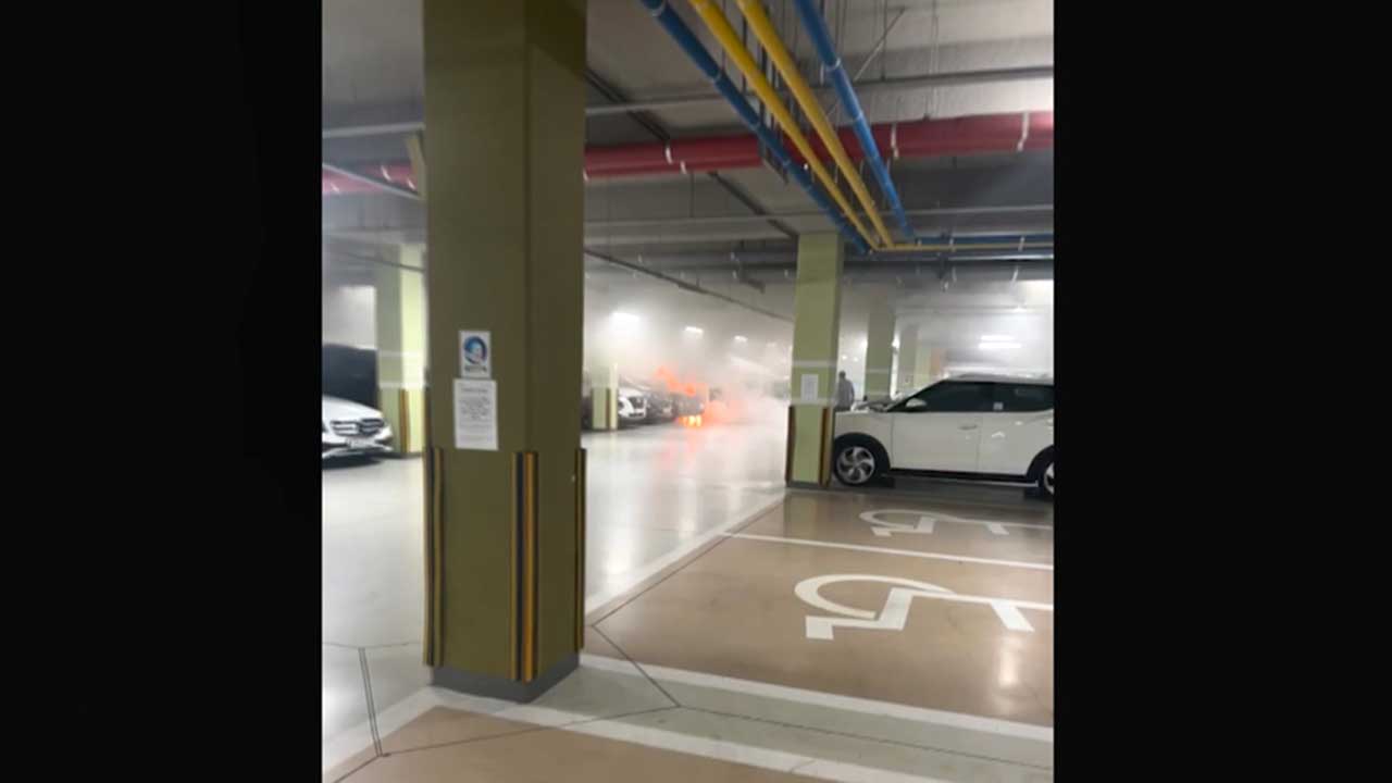 부산 해운대도서관 지하주차장 화재‥10대 1명 연기 흡입
