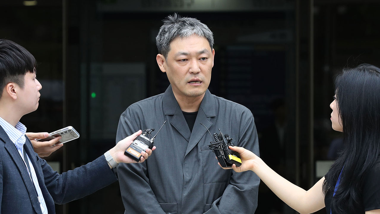 "약점 폭로하겠다"며 유명인들 돈 받아낸 혐의‥유튜버 김용호 구속영장